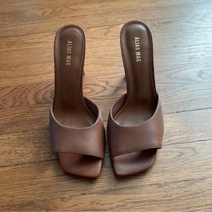 Alias Mae Fawn leather sandals 39
